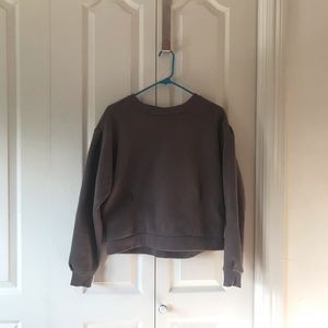 Gray/purple activewear sweatshirt